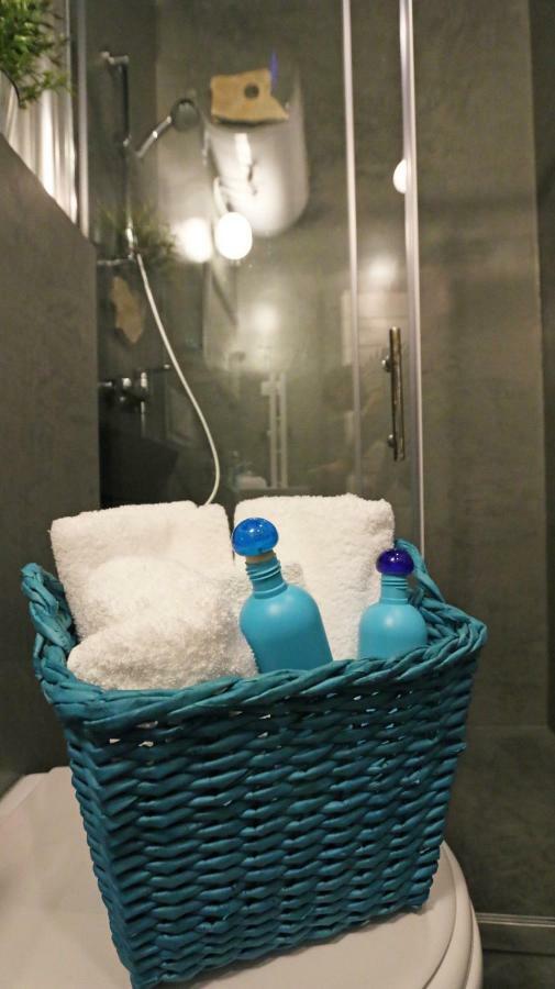 Val & Mar Studio Apartment Zadar Ngoại thất bức ảnh
